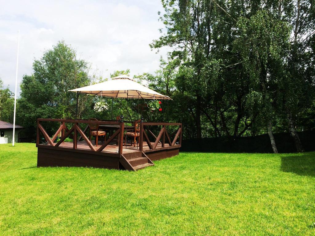 Emire Boutique Hotell Zărneşti Exteriör bild
